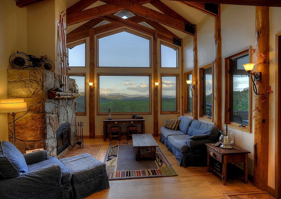 2nd image of 50655 Buck Mountain Ln