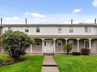 96 Fuller St APT 27, Ludlow, MA 01056