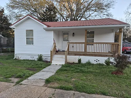 103 Marshall St Photo 1