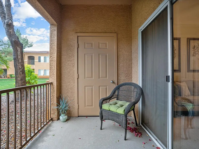 Desert Harbor — Photo 12