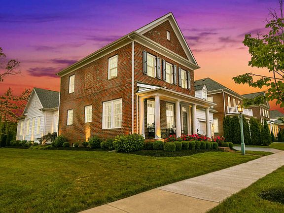3rd image of 7823 Straits Ln