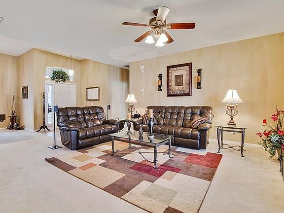 3rd image of 3812 Swallowtail Ln