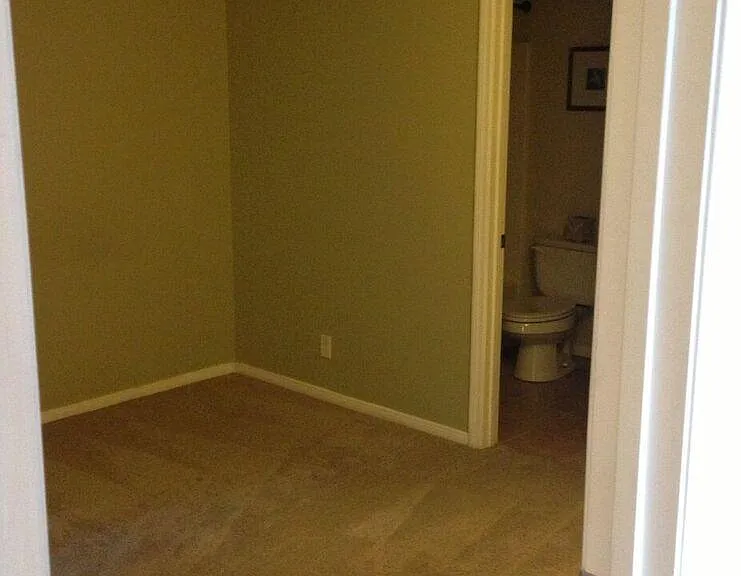 1636 Meade Ave #2 — Photo 8