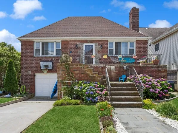354 E Penn St, Long Beach, NY 11561