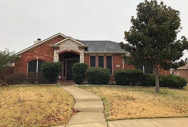 1st image of 713 Logan Ct