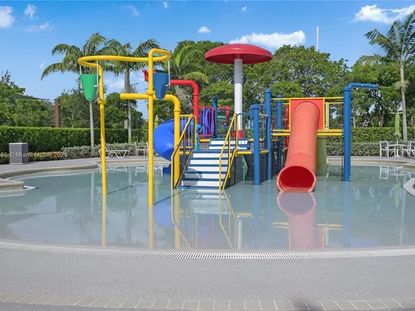 8850 NW 97th Ave APT 208, Doral, FL 33178