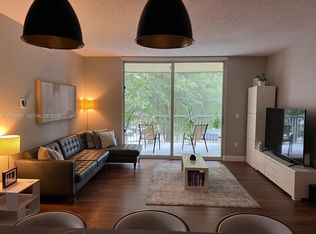 9755 NW 52nd St APT 216, Doral, FL 33178