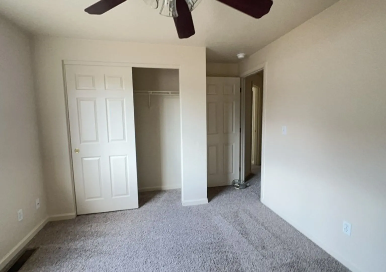 Charming 3/2/2 Home In Gardnerville *Must See* — Photo 2