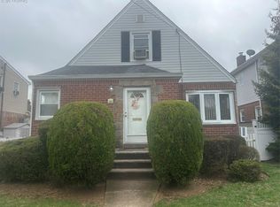 1514 Highland Avenue, New Hyde Park, NY