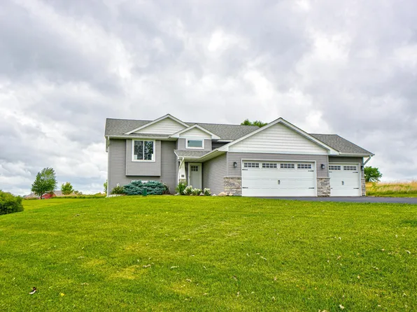 1332 116th St, New Richmond, WI 54017