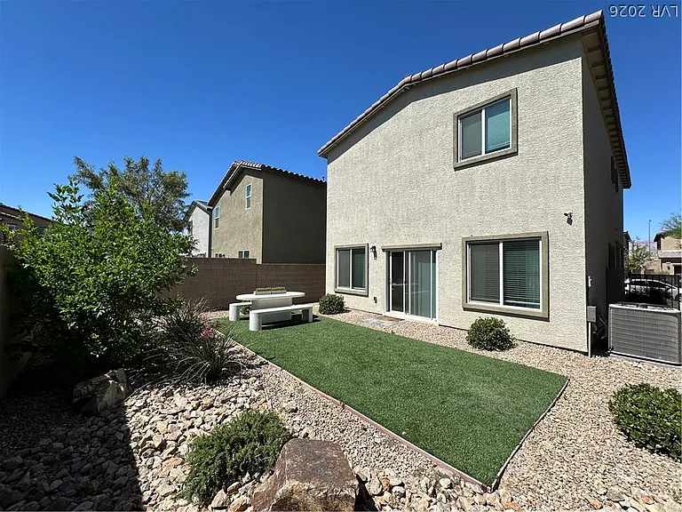 5370 White Butterfly St — Photo 24