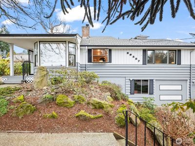 20427 Des Moines Memorial Drive S, Seattle, WA, 98198