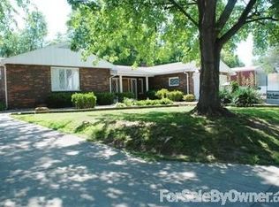 708 Land Rd, Harrisburg, IL 62946