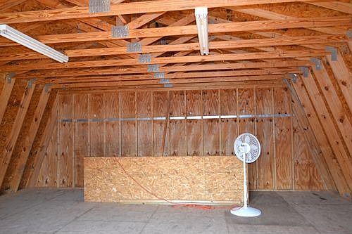 Garage upstairs