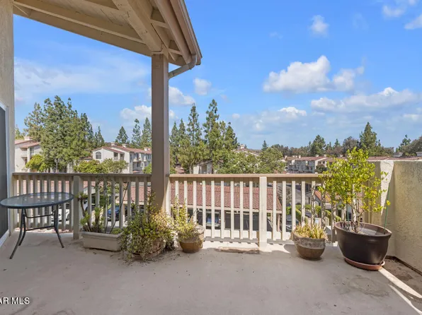 631 Oak Run Trl Unit 406, Oak Park, CA 91377