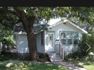 902 Young St, Saint Paul, MN 55104