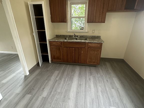4th image of 3895 E 177th St #1