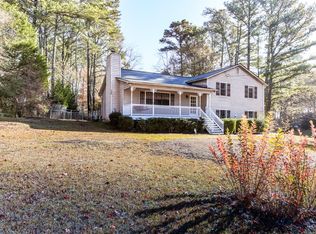 101 Pioneer Dr, Woodstock, GA 30188