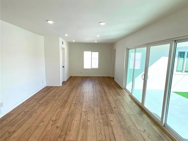 8015 McNulty Ave — Photo 5