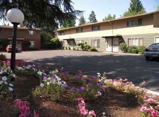 7827-7915 SW 30th Ave #17, Portland, OR 97219