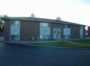 112 Erickson Ct APT 1, Cheyenne, WY 82009