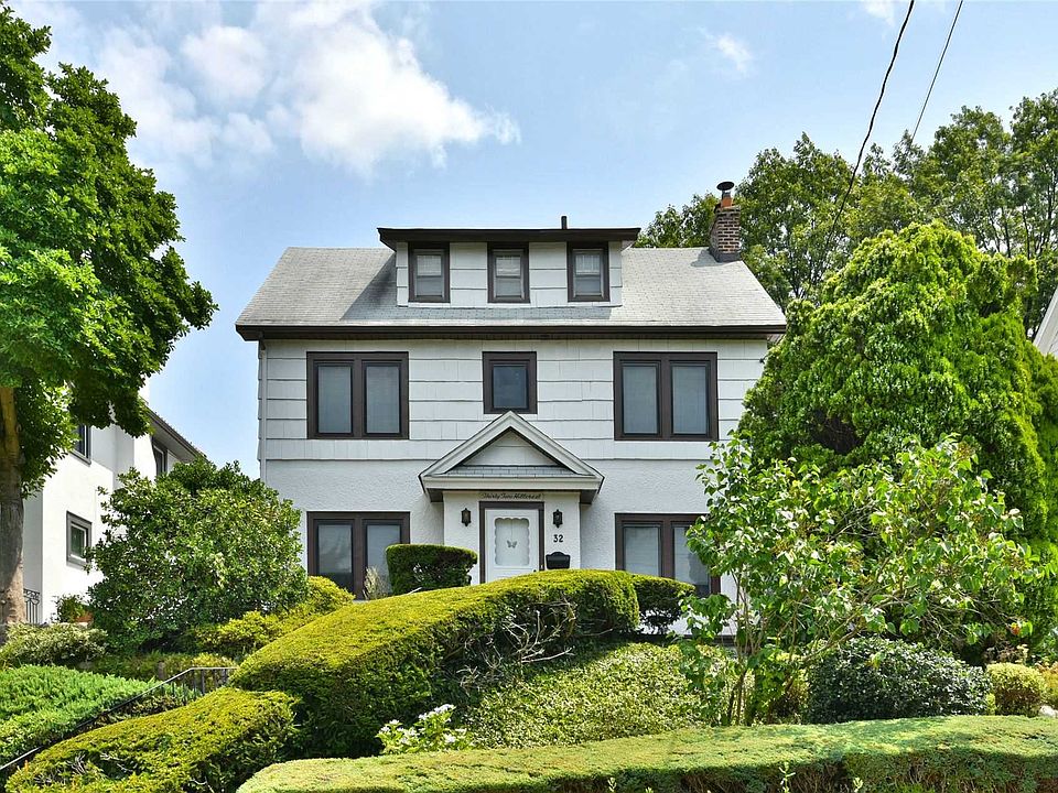 1st image of 32 Hillcrest Ave