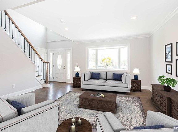 3rd image of 17-42 Hunter Pl #1X