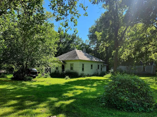 1502 13th St, Central City, NE 68826