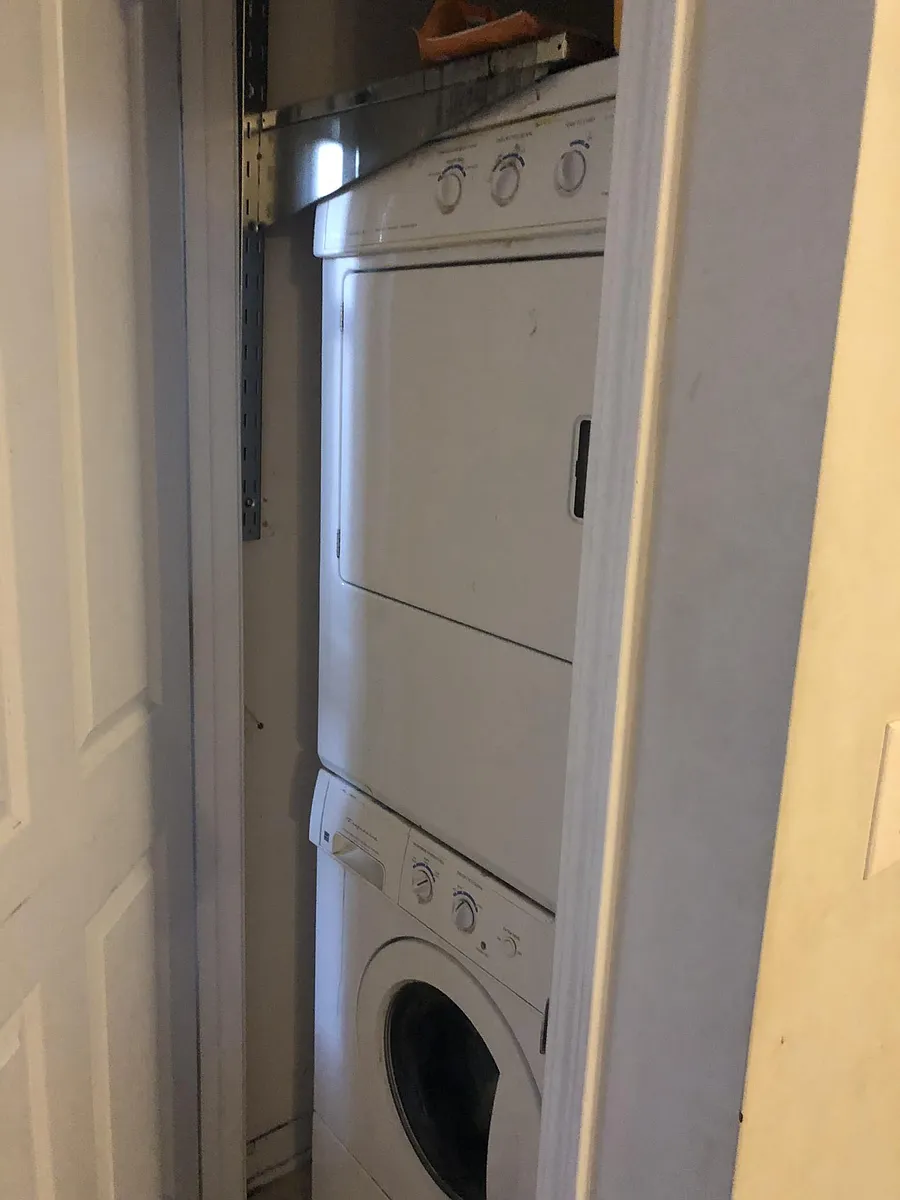 Washer and dryer included - 1207 N Caldwell St