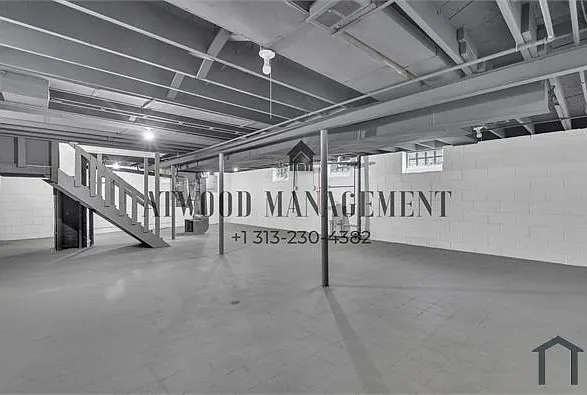 7600 Dobel St — Photo 14