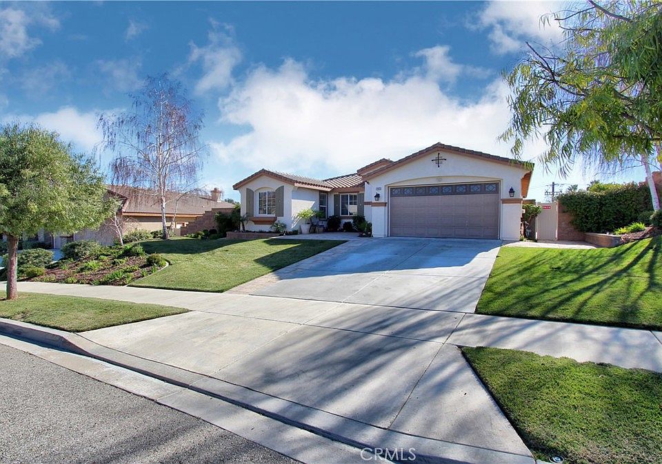 1st image of 31825 Oak Wood Cir