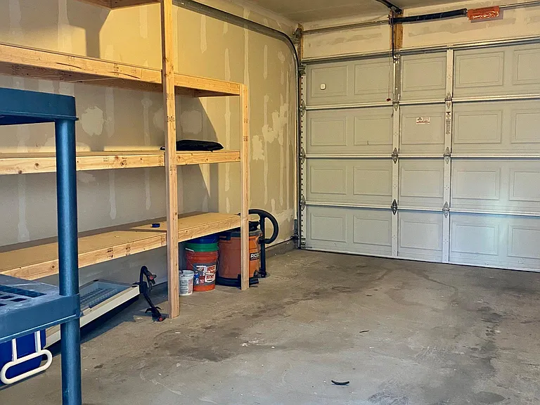 973 Galapago St — Photo 17