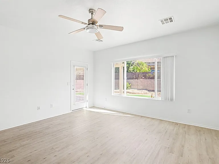2108 Mardela Springs Ct — Photo 15