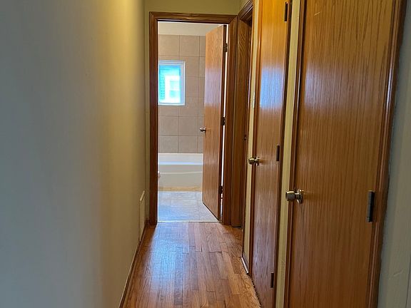 5th image of 240 Wagner Dr