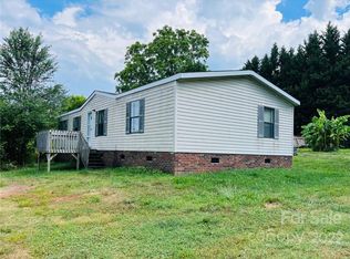 3306 N Maple Ln, Connelly Springs, NC 28612