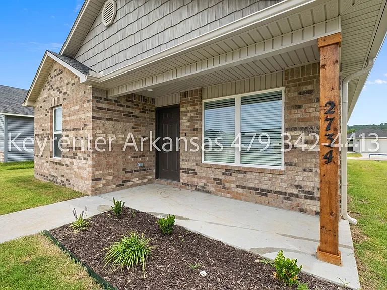 2734 S Ouachita Dr — Photo 4