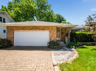 6123 Lincoln Ave, Morton Grove, IL 60053