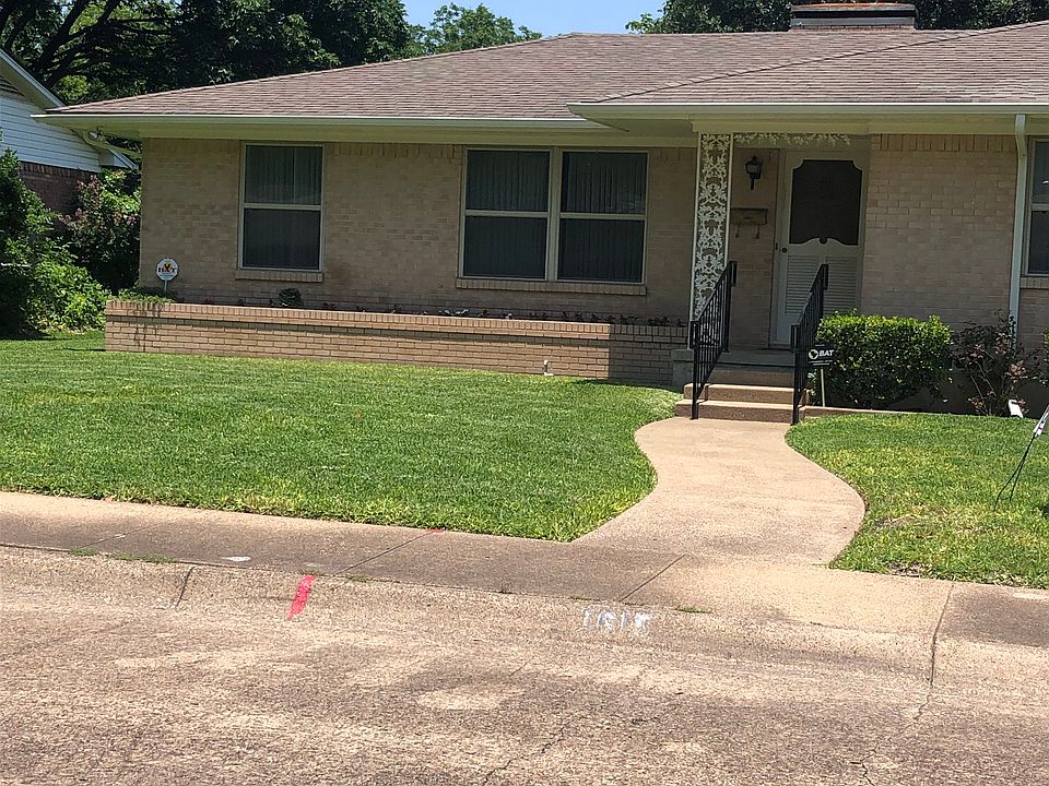 1st image of 1615 Hill Ln