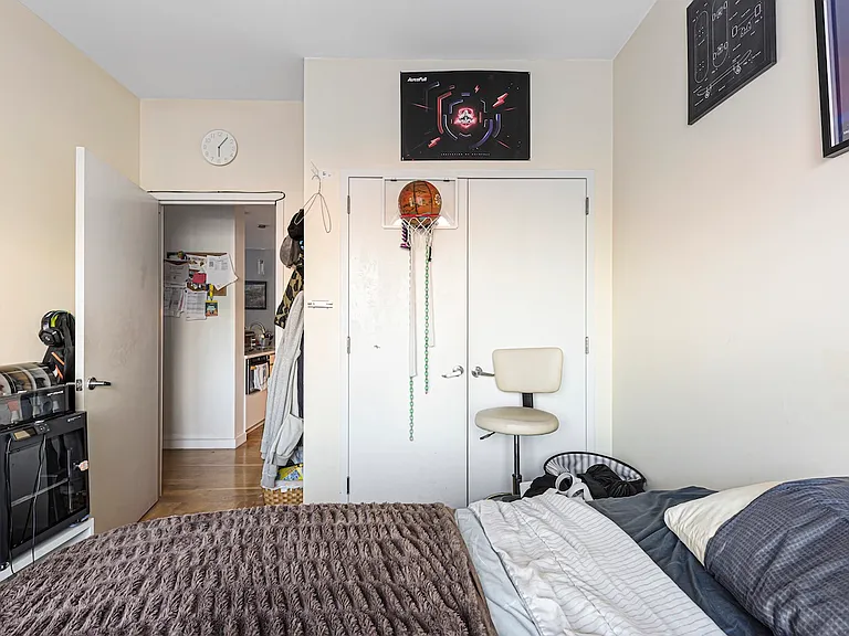 111 Monroe St #2D — Photo 13