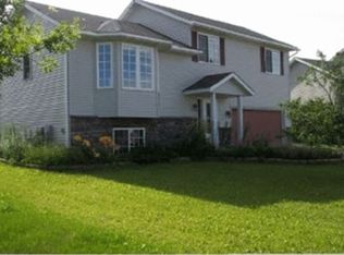 1370 Brookhaven Dr, Hammond, WI 54015