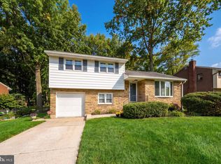 202 Alders Dr, Wilmington, DE 19803