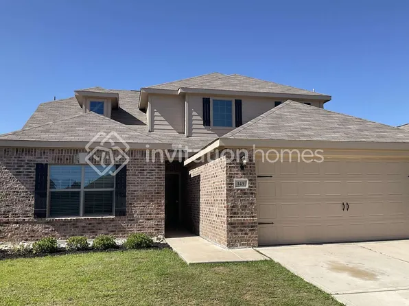 143 Magnolia Dr, Sanger, TX 76266
