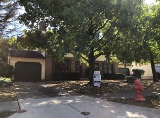 952 Tradewind Dr, Westerville, OH 43081