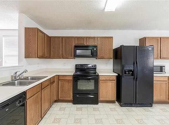 5th image of 5313 Devils River Dr