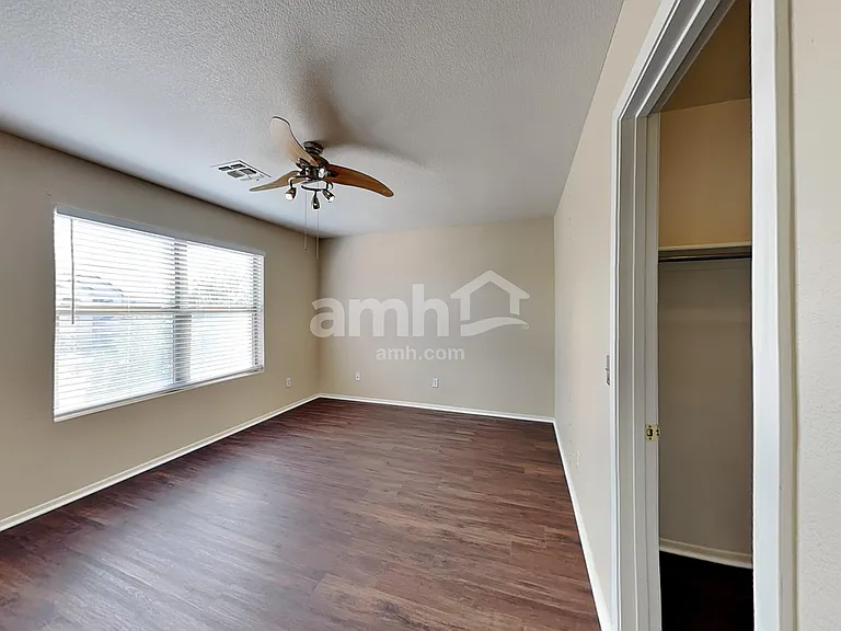 2464 E Westchester Dr — Photo 13