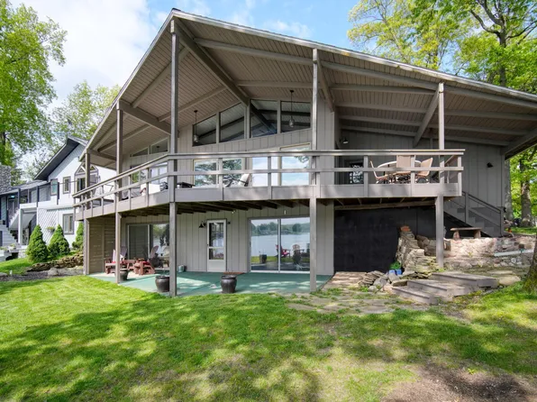 11521 N Lake Side Dr, Jerome, MI 49249