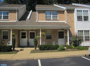 1506 Valley Glen Rd, Elkins Park, PA 19027