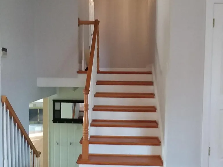 Knollwood Dr — Photo 13