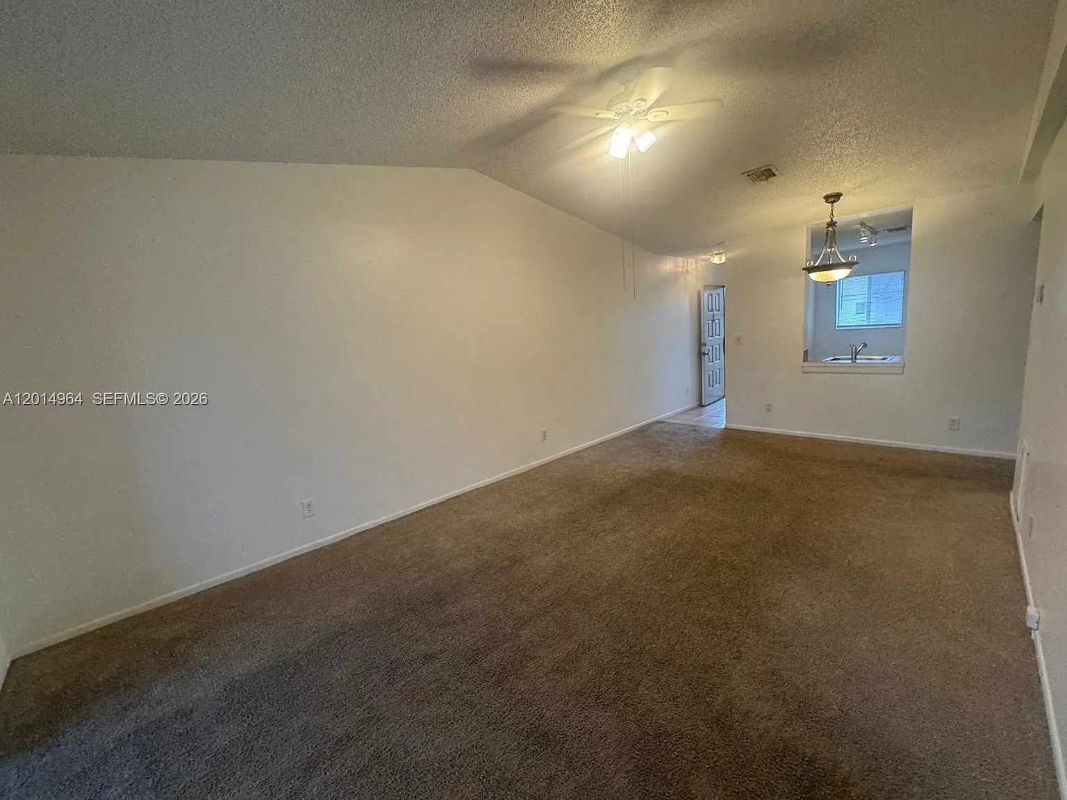 Malibu Club Condo — Photo 4