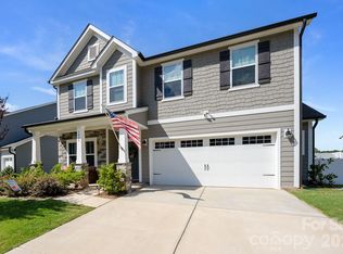5080 Mooreland Oaks Way, Mount Holly, NC 28120